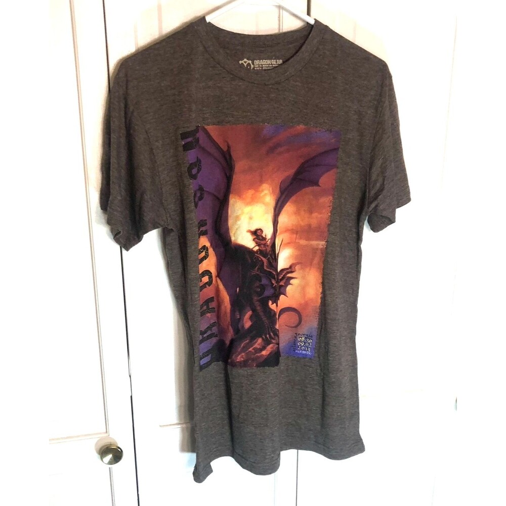 Vintage DragonCon 2013 Convention Dragon Gear Medium T-shirt Atlanta GA